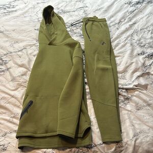 Alphalete Elements Green Large Hoodie Sweatshirt Medium Joggers Set